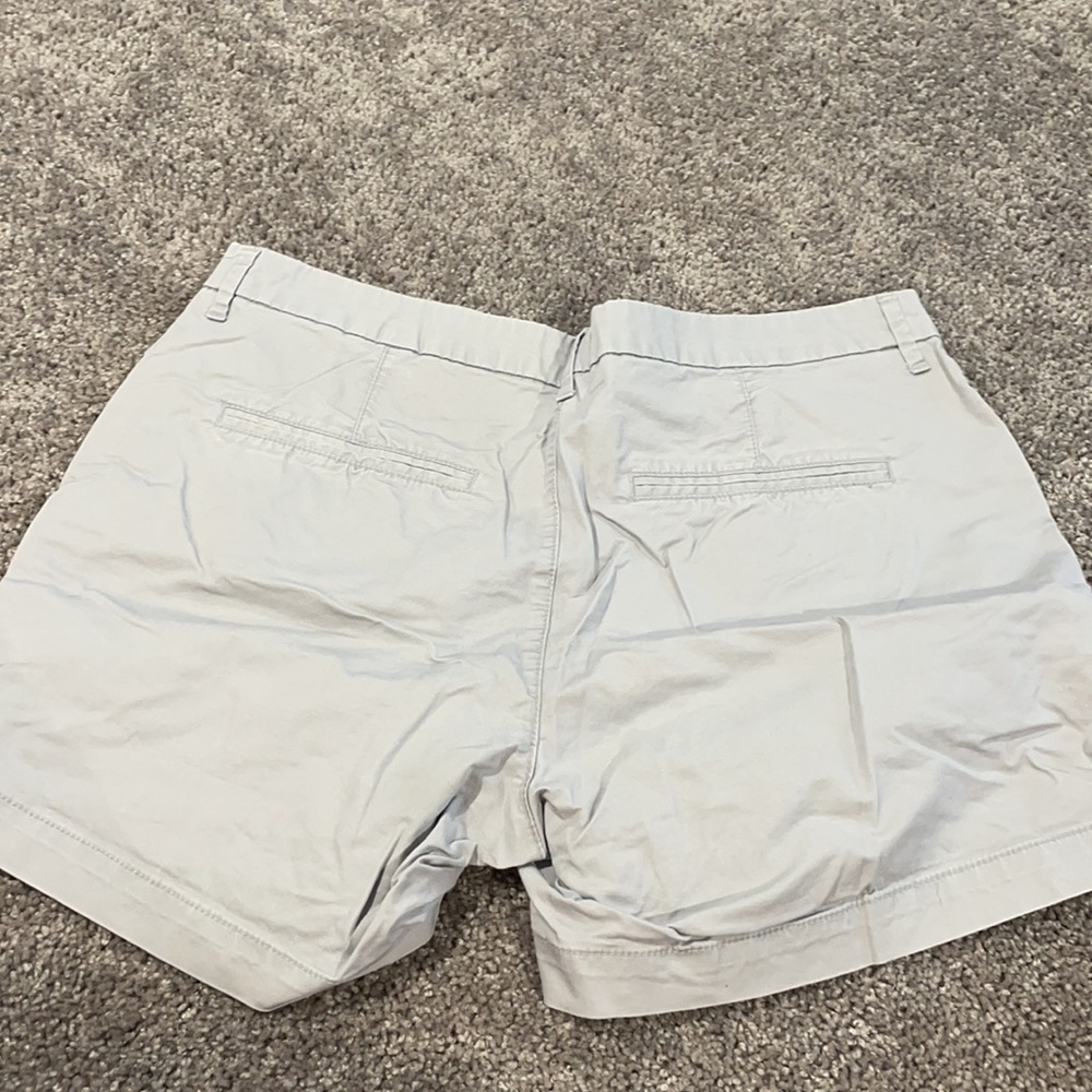 Shorts - Picture 2 of 3